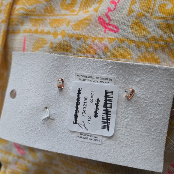 Free People Earrings & Tote - Picture 4 of 5